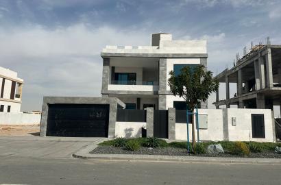 New Private Villa