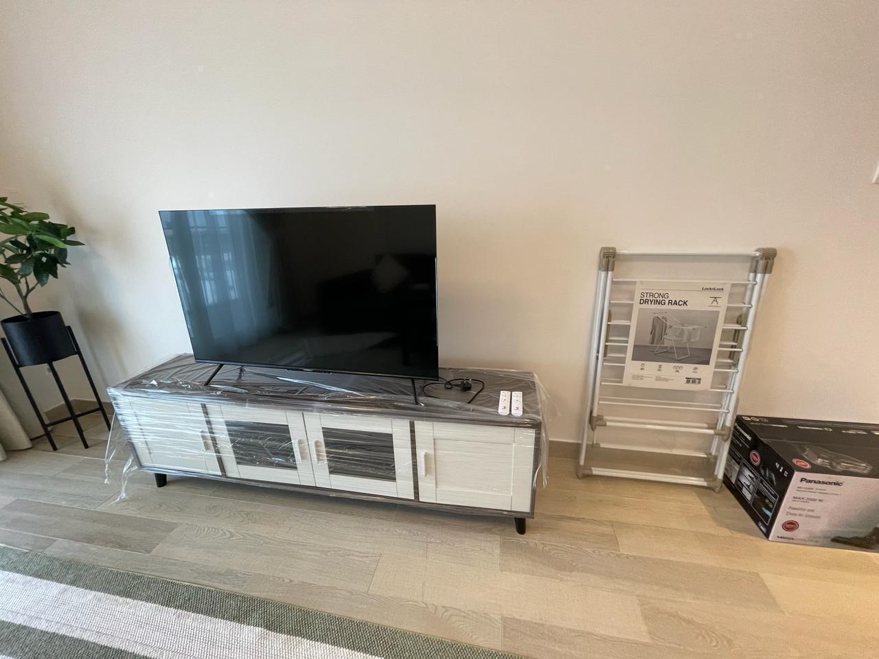 Furnished | MID Floor | Spectacular Views